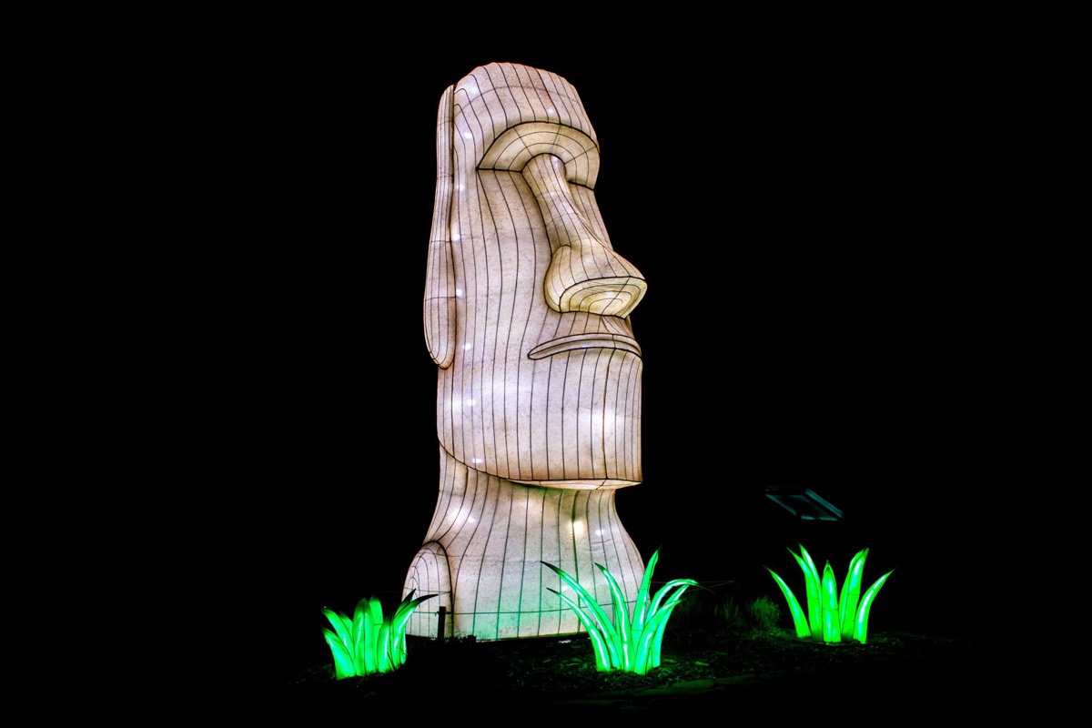 Moai Statue Lantern