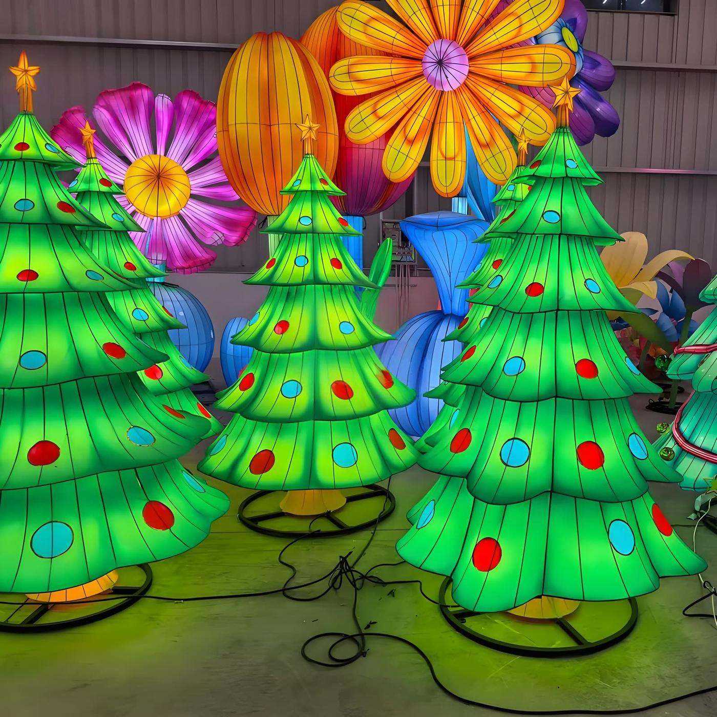 Christmas tree lanterns with mixed ornaments display